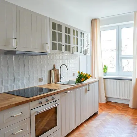 Retro Praga District * 华沙